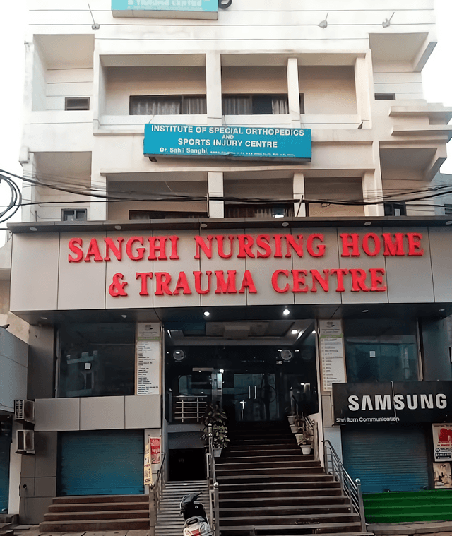 Sanghi Nursing Home And Trauma Centre