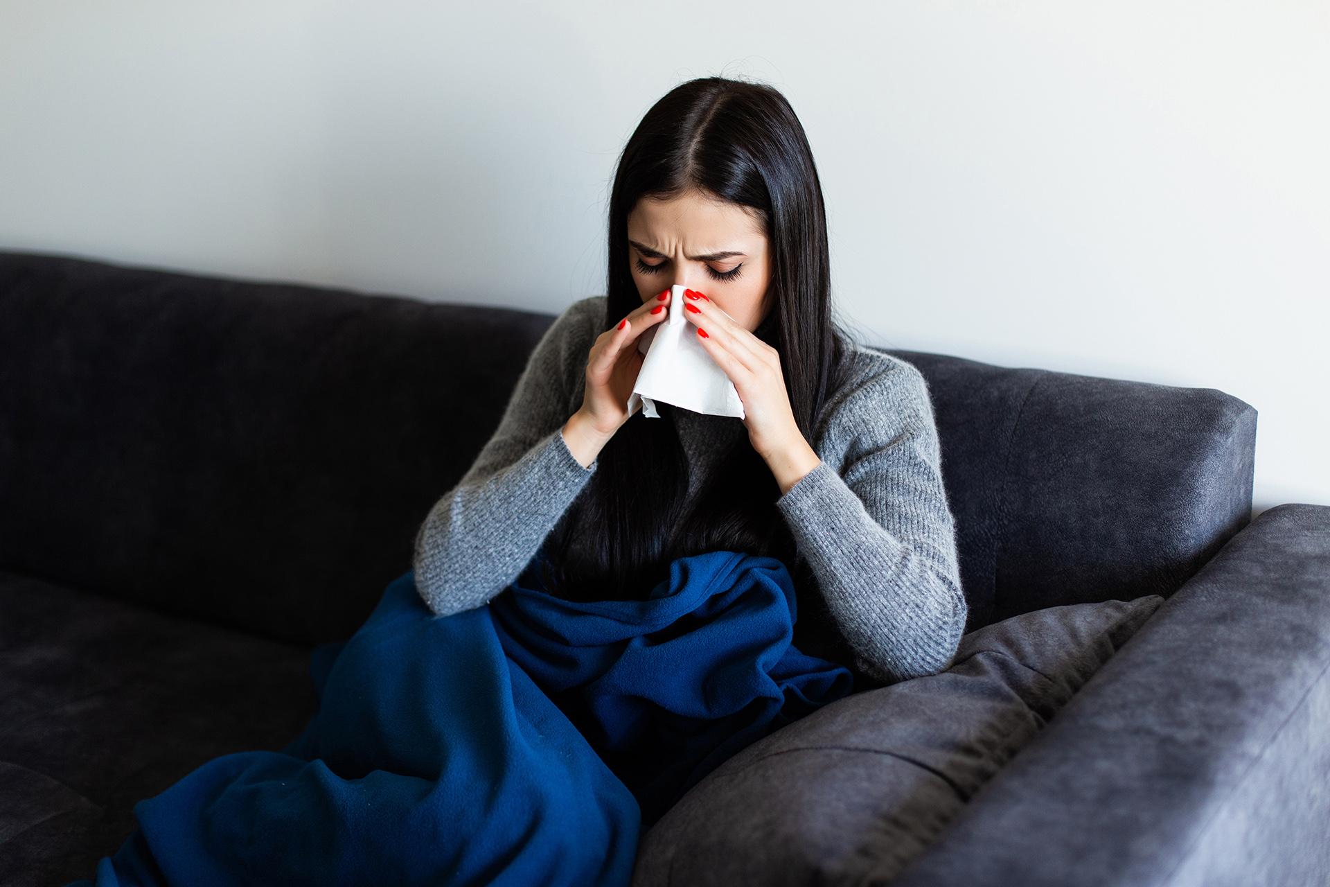 कोविड-19 वि इन्फ्लूएंझा: हे श्वसनाचे आजार कसे सारखे आहेत?