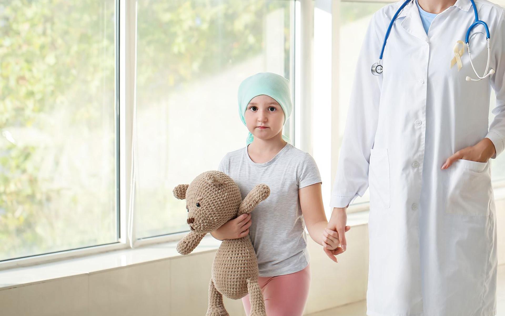 बचपन कैंसर जागरूकता माह: यह महत्वपूर्ण क्यों है और आप क्या कर सकते हैं