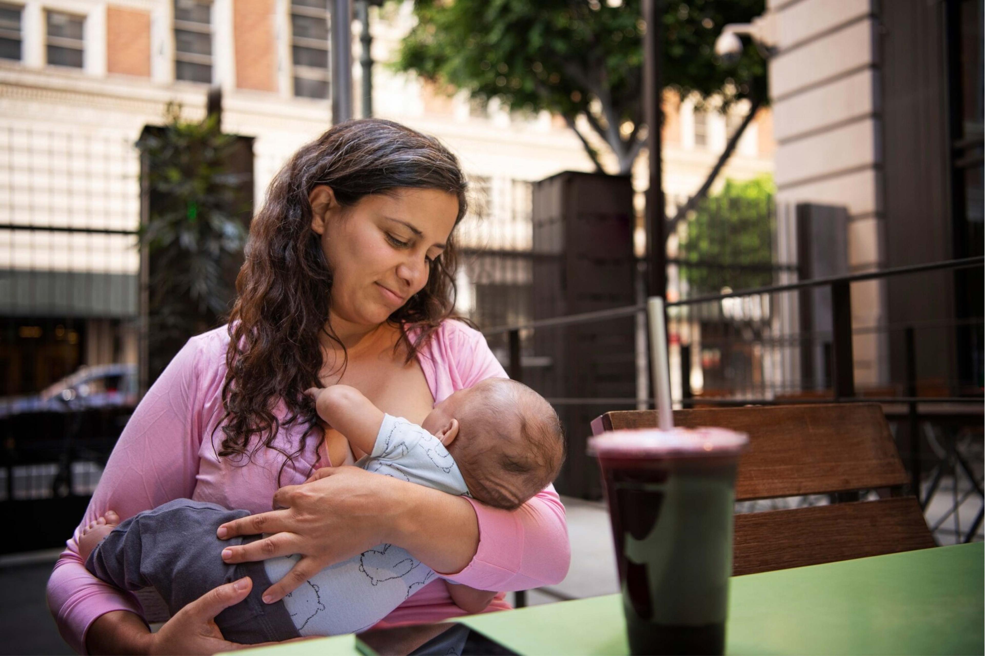 विश्व स्तनपान सप्ताह: बच्चे की उचित देखभाल के लिए मार्गदर्शिका