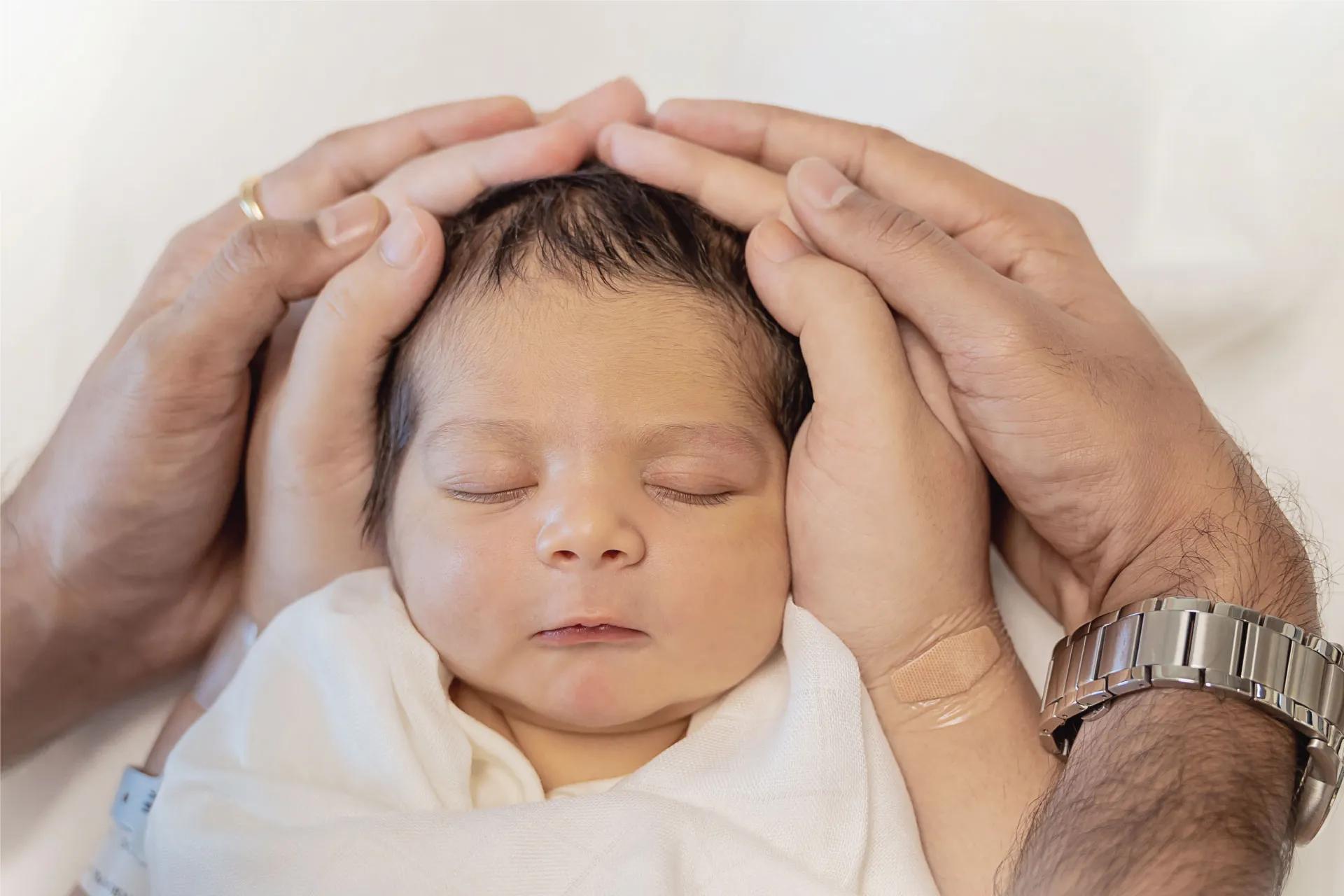 नवजात देखभाल सप्ताह: अपने नवजात शिशु के साथ कैसे आनंद लें?