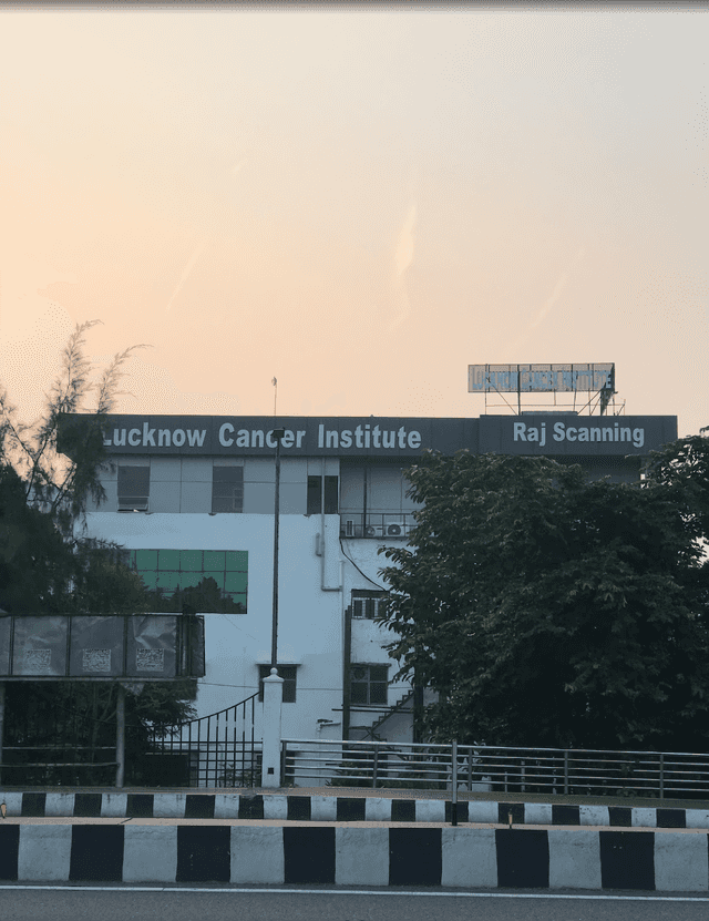 Lucknow Cancer Institute photo