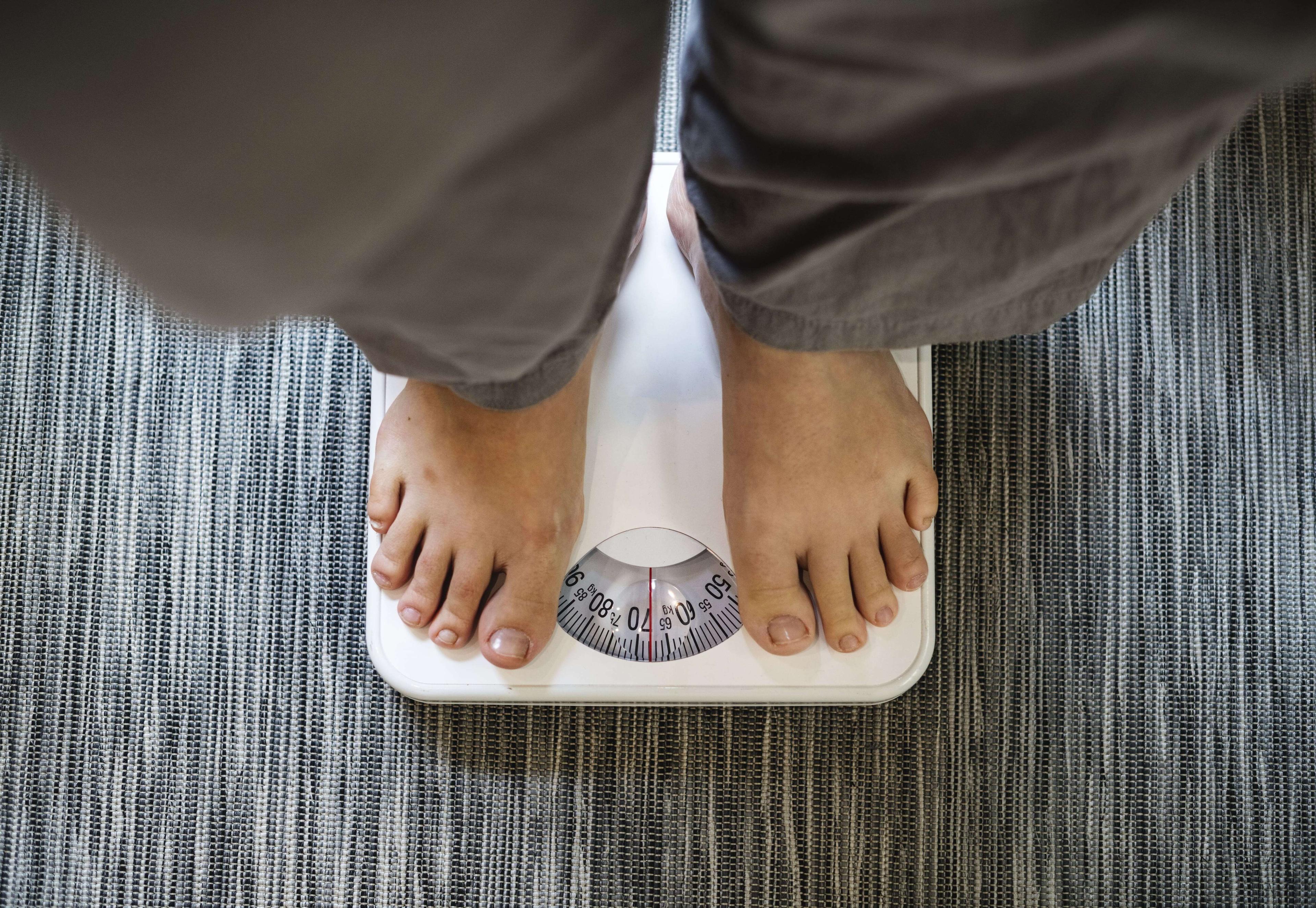 घरी वजन कसे वाढवायचे: जलद आणि नैसर्गिकरित्या