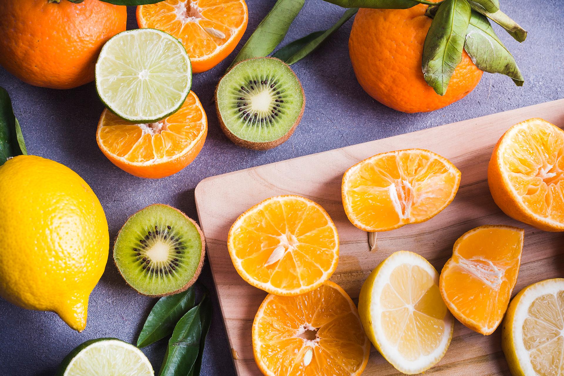 Vitamin C Foods : Top 20 Vitamin C Fruits and Vegetables List