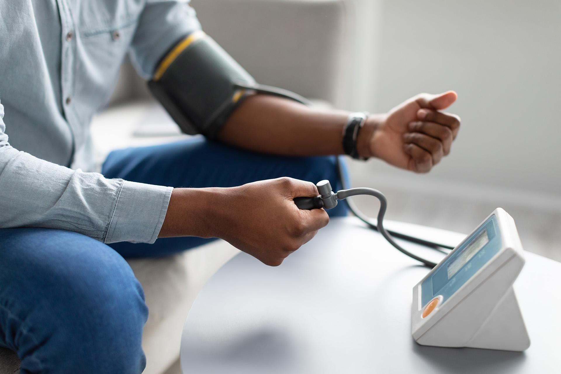 6 Lifestyle Changes to Help You Manage Hypertension