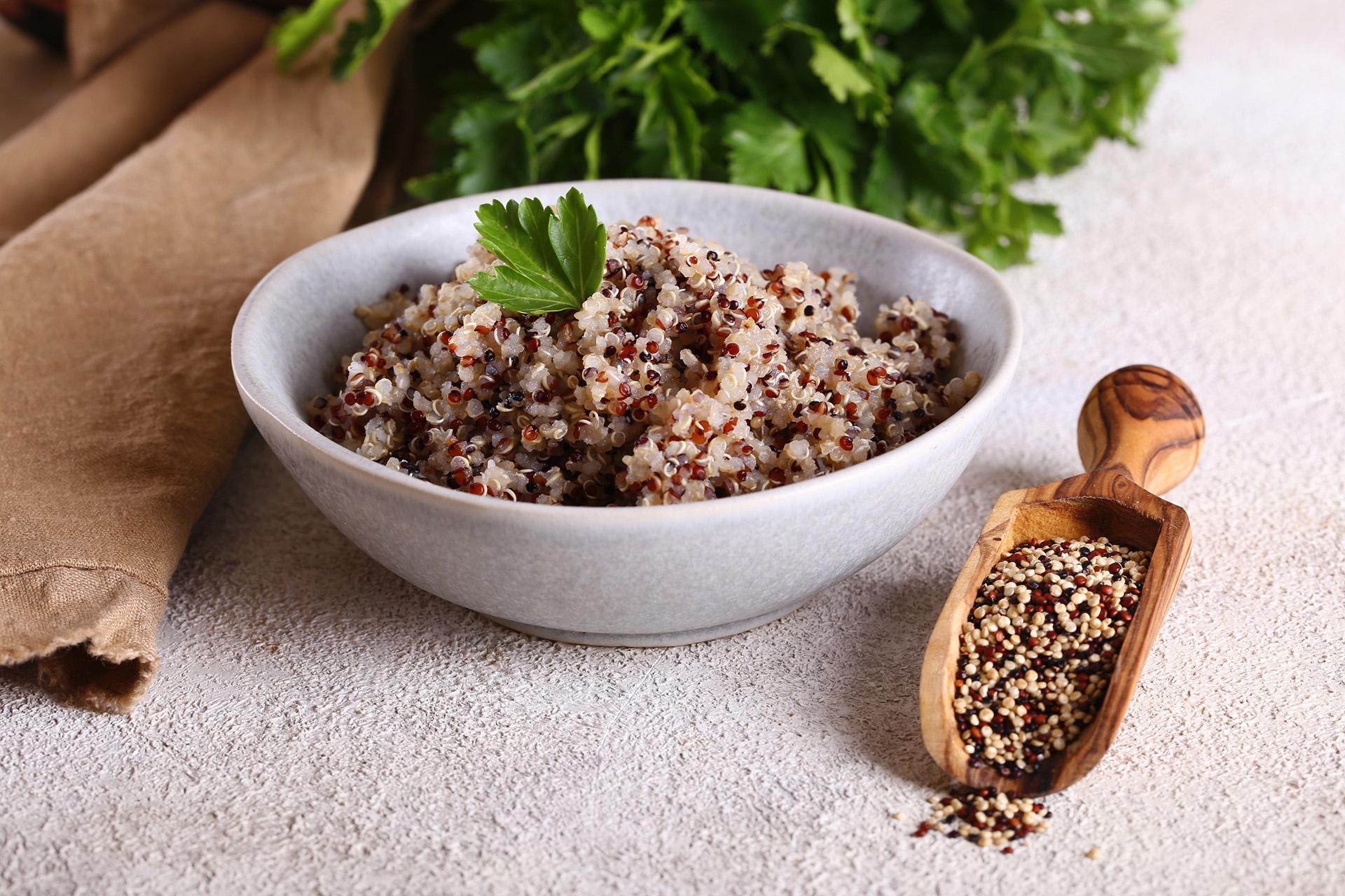 Quinoa: Nutritional Facts, Health Benefits, Side Effects