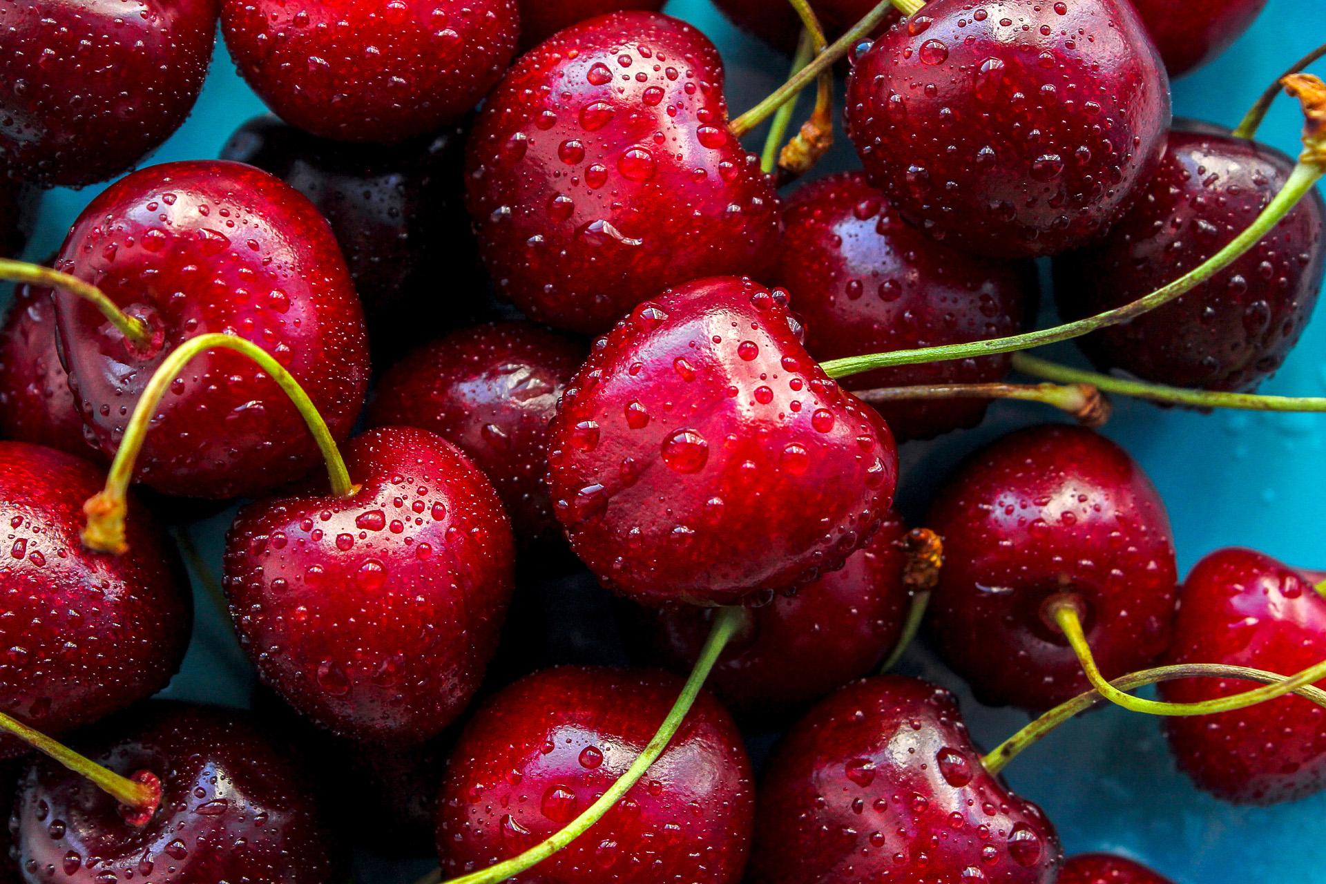 Cherries Benefits: 9 Amazing Health Benefits You Should Know