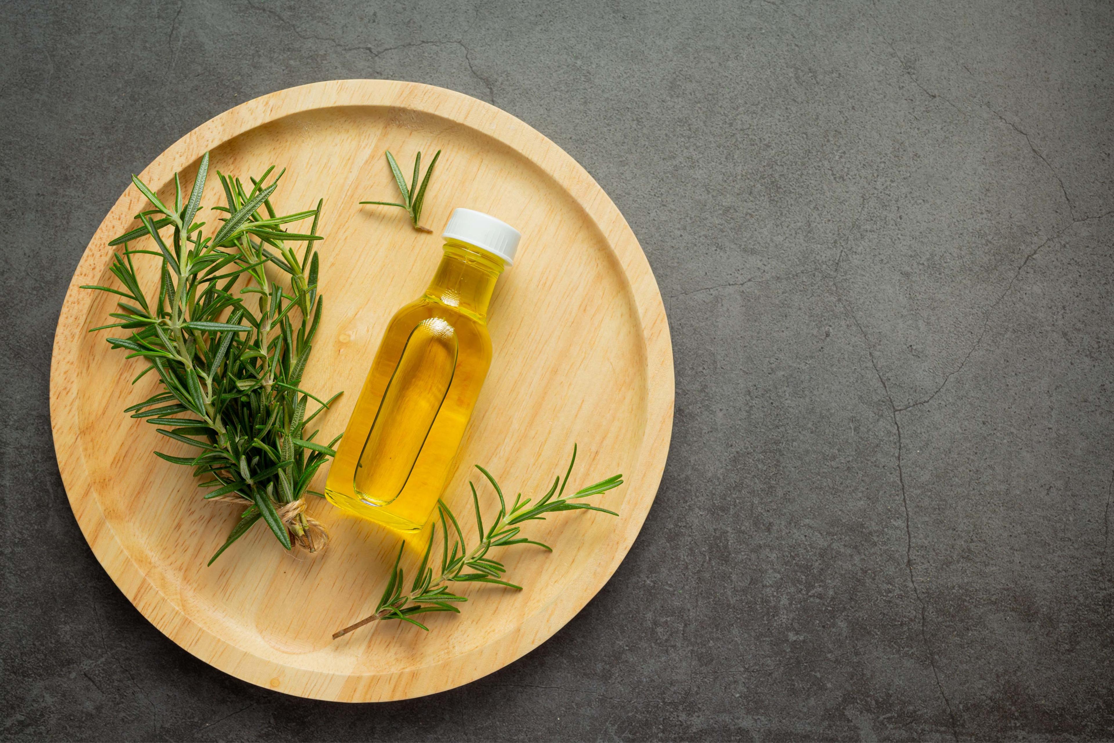 5 Rosemary Oil Benefits For Health, Uses and Tips