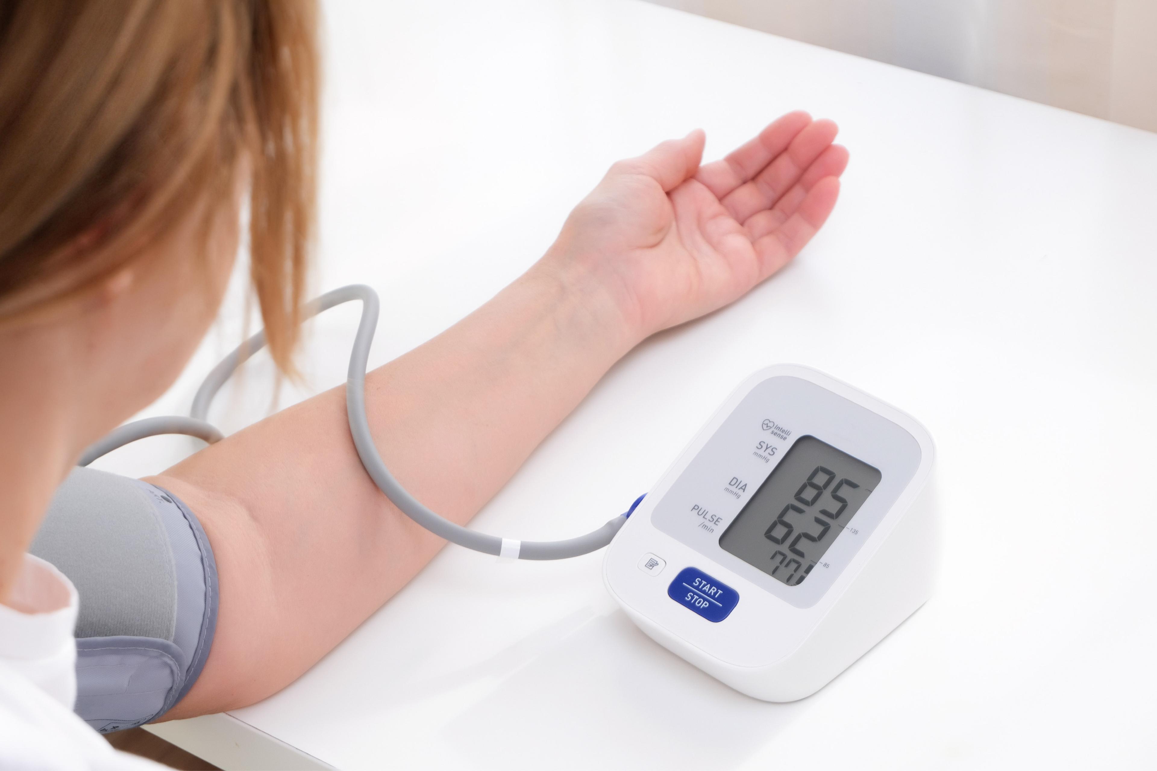 High Blood Pressure Symptoms in Women: Types, and More