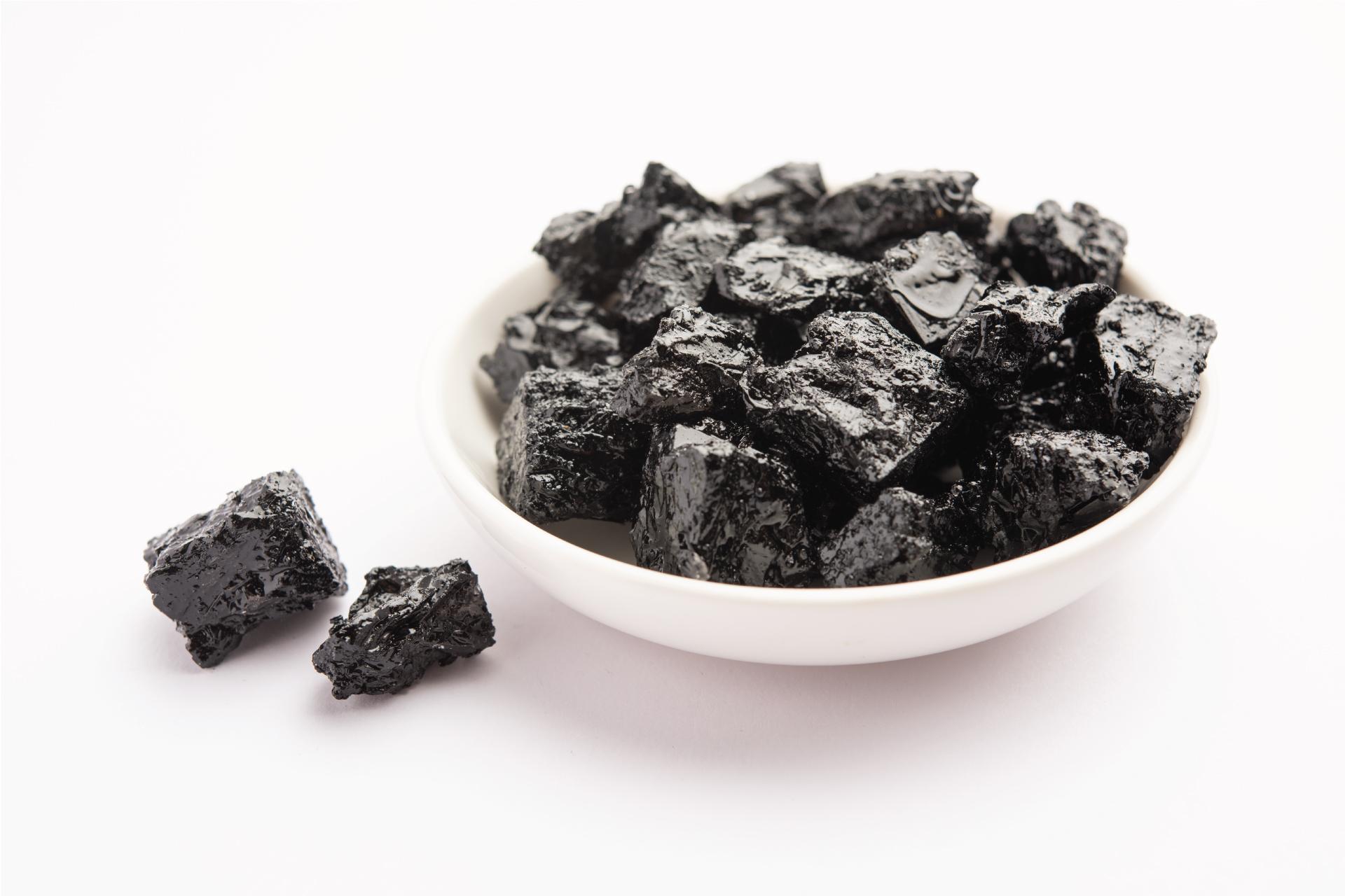 Shilajit: Top 10 Benefits and Side Effects