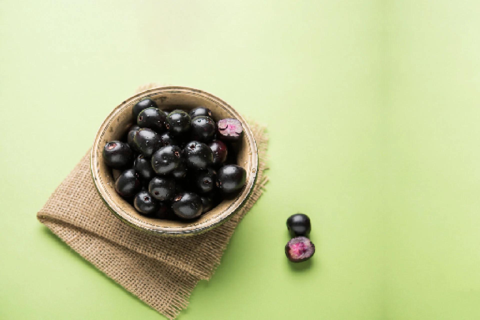 Jamun Benefits: Top Facts, Side Effects and Recipes to Know