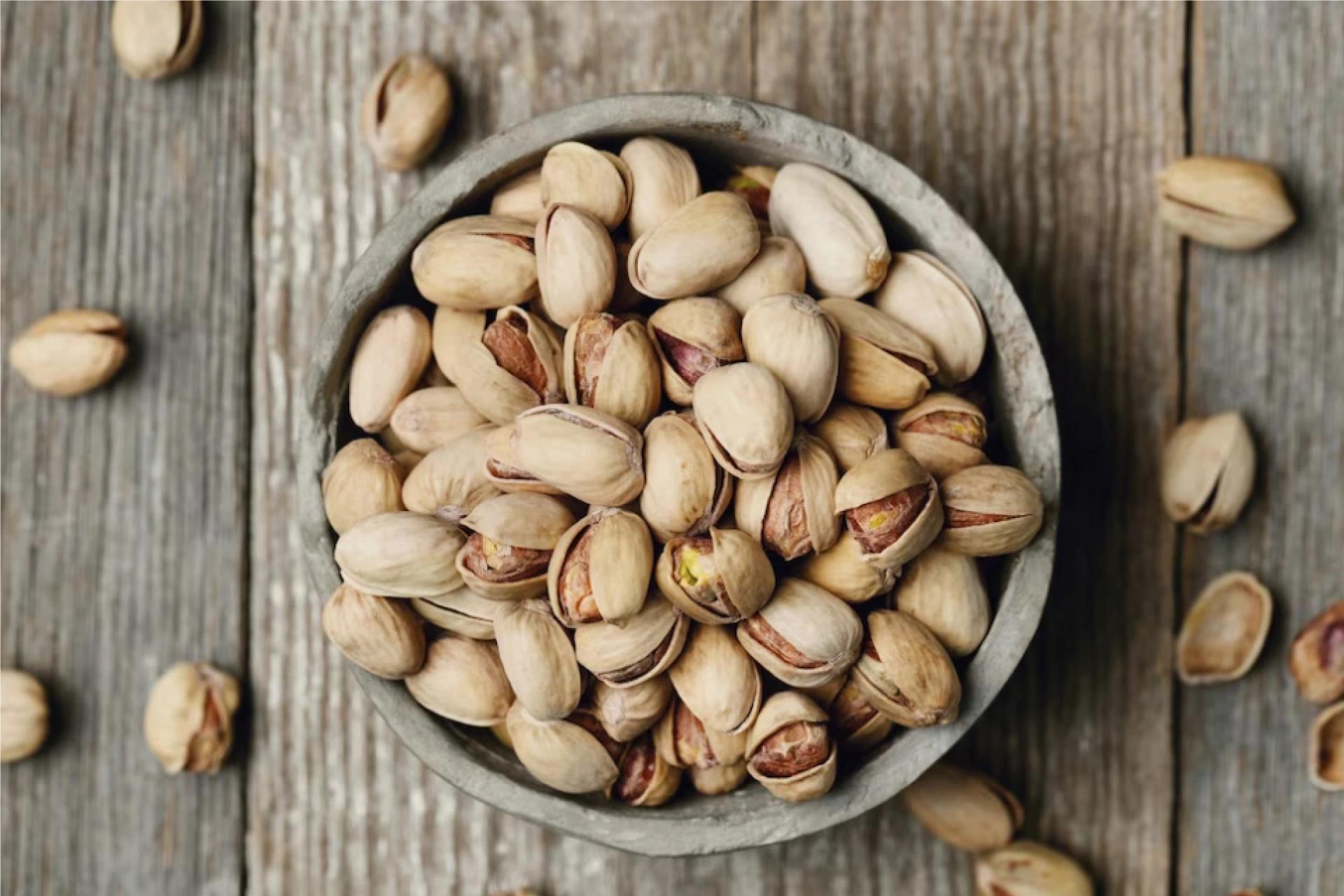 Pistachios: Know the Health Benefits of This Nutty Delight